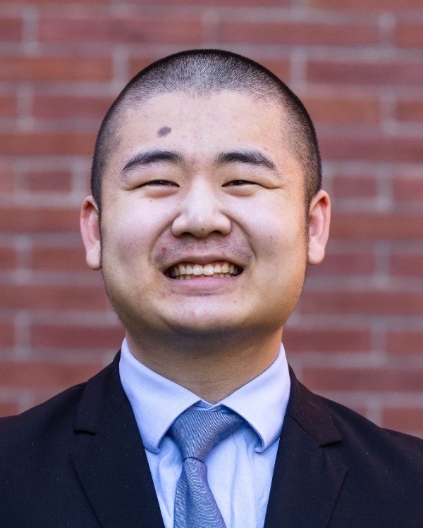 Portrait of Skyler Wu